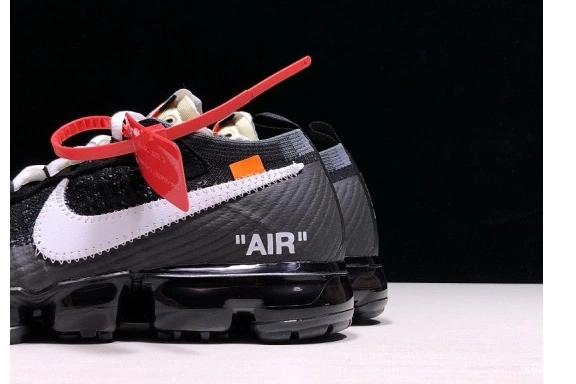  O-W Air AA3831-001 VaporMax 0218